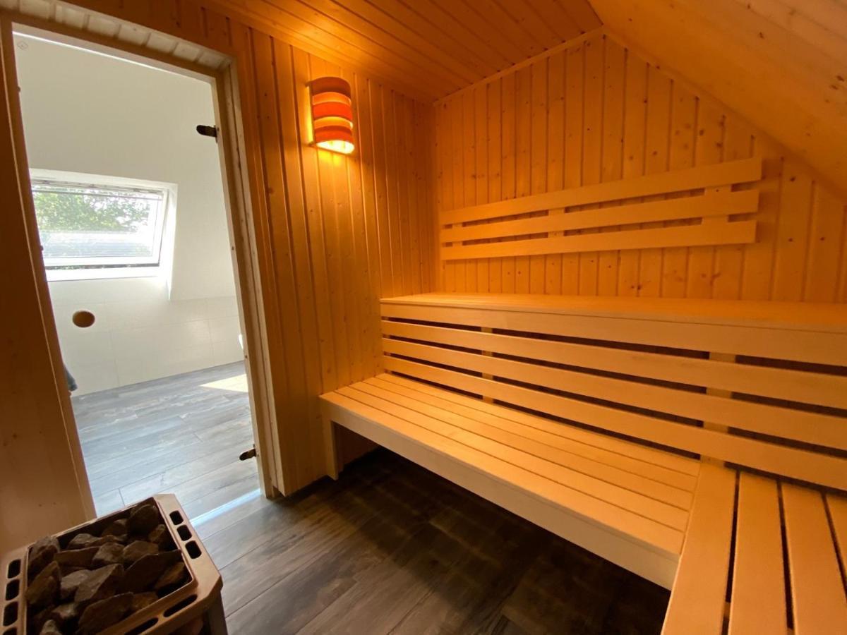 Ferienhaus Seestern Am Harkebruegger See Mit Sauna Und Kamin Barssel  ภายนอก รูปภาพ