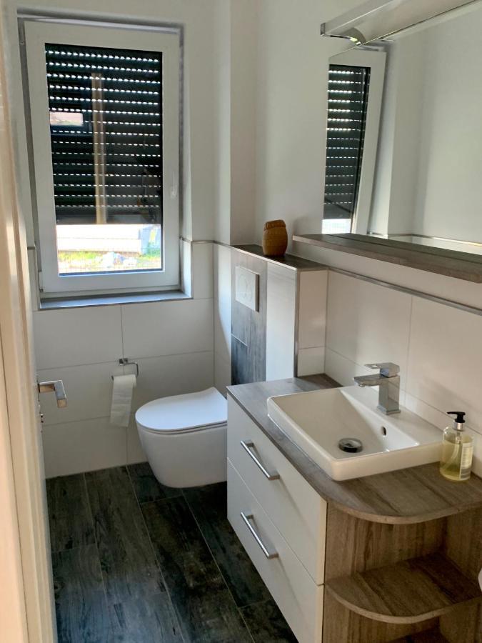Ferienhaus Seestern Am Harkebruegger See Mit Sauna Und Kamin Barssel  ภายนอก รูปภาพ