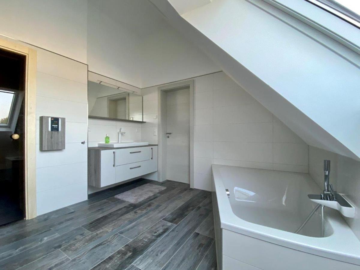 Ferienhaus Seestern Am Harkebruegger See Mit Sauna Und Kamin Barssel  ภายนอก รูปภาพ